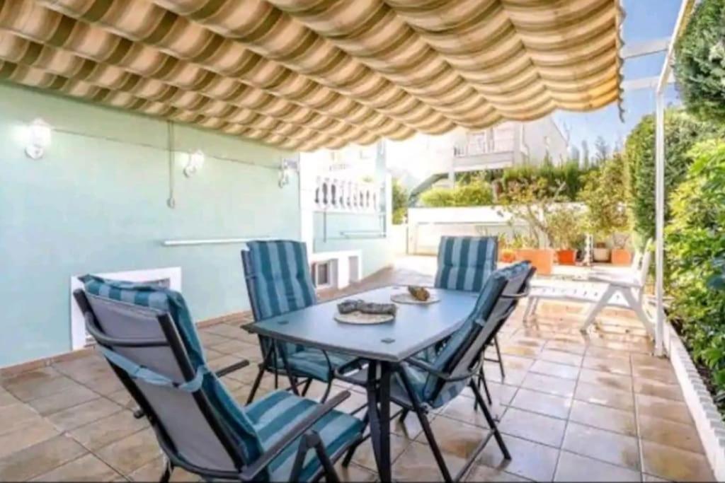 Bungalow Adaptado, Terraza Muy Grande Y Soleada. Gran Alacant Esterno foto